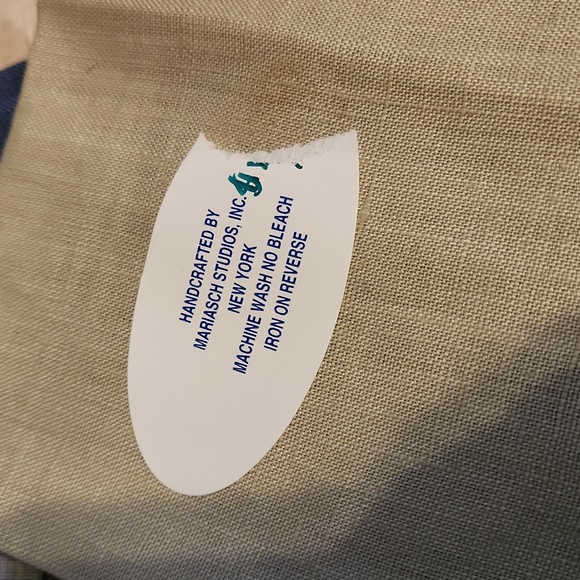 Mariasch Studios New York Set of 2 Bathtub Design Linens Blue & Beige - Picture 3 of 5